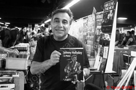 12 - EDITION CARPENTIER (Livre sur Johnny)